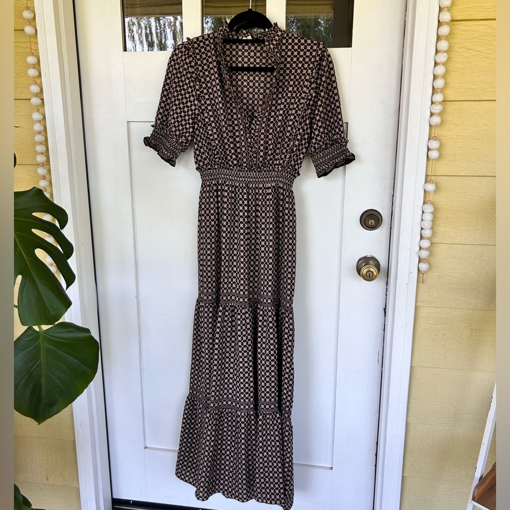 Max Studio Brown and White Sundress with 3/4 Cuffed Sleeves